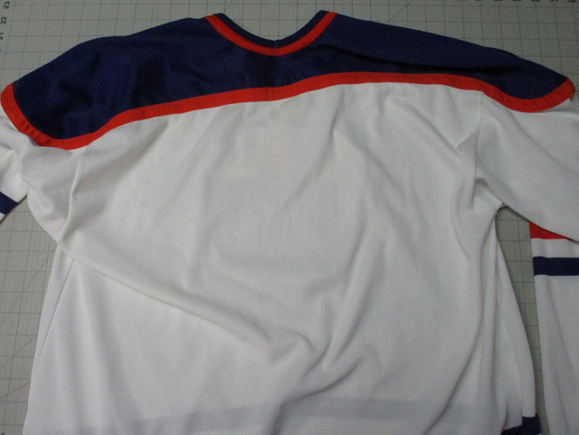 MEN'S EXTRA LARGE CCM OILER JERSEY - NICE! in Men's in Edmonton - Image 2