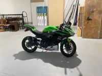 2022 Kawasaki Ninja 400 KRT