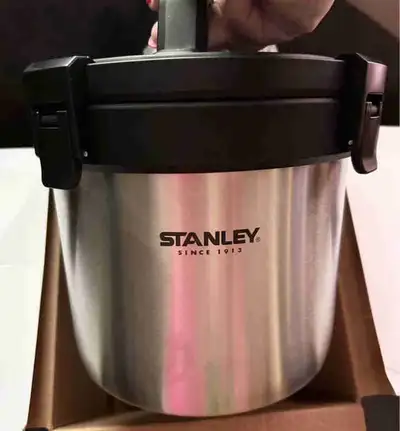 BRAND NEW - Stanley Vacuum Crock , View more