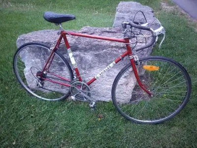 Vintage Shields Deluxe Road Bike, late 70s, View more