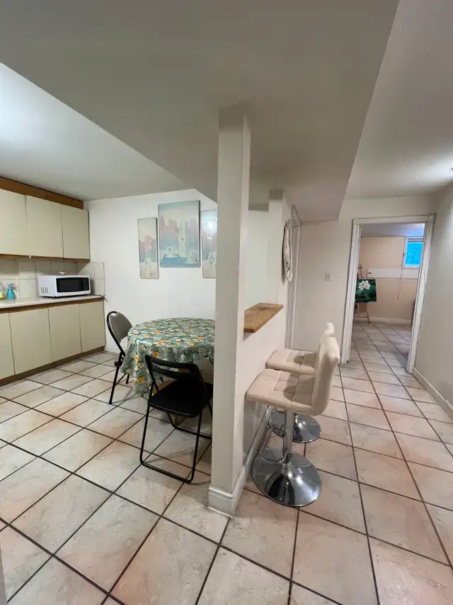Yonge /Steeles 1 bedroom /3 bedrooms, for rent in Room Rentals & Roommates in Markham / York Region - Image 8