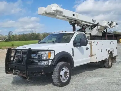 2017 Ford Versalift VO40MHI-01 Bucket Truck Automatic 4 Wheel Drive 179,000 Mi Versalift VO40MHI-01...