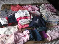 Lots de vêtements pour fille de 0 à 6 mois