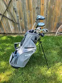 Powerbilt JUNIOR LEFT Handed Golf Clubs w/ Bag