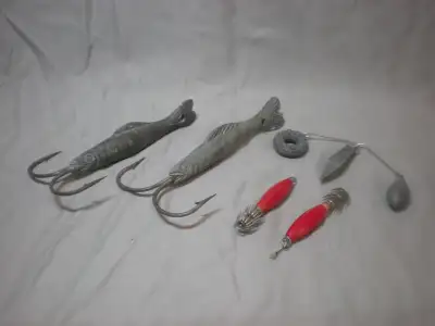 Fishing Gear - Man Cave Decor Asking $40 OBO for everything. Here I have for sale 2 vintage Newfound...