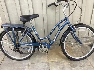 Blue 7 Speed Schwinn women’s bike in good condition.