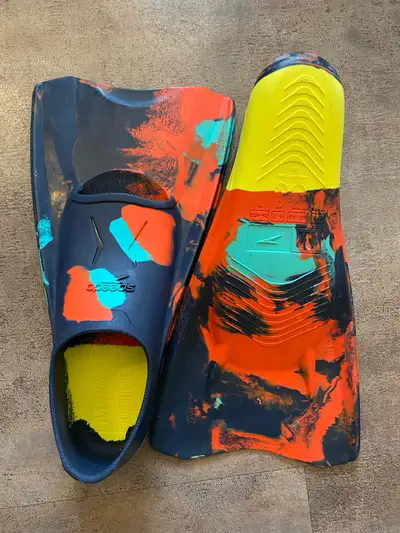 Speedo Medium Blade Fins in size Medium, View more