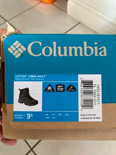 FREE  winter boots in great condition, women, size 9.5, Columbia, View more