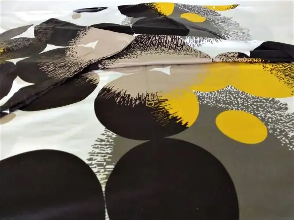 Queen Size Duvet Cover Set in Bedding in Owen Sound - Image 2