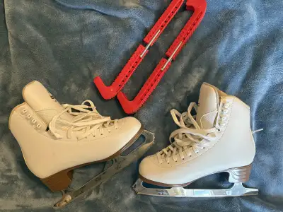 Jackson Women’s Mystique Figure Skates (Size 8) + FREEBIES! ❄️⛸️, View more