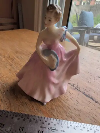 Royal Doulton Figurine Invitation , View more
