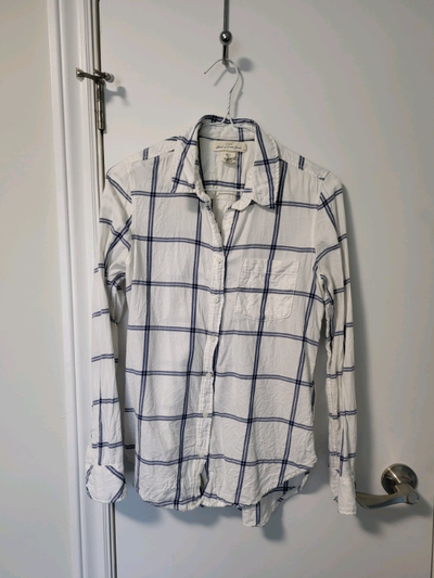 L.O.G.G. by H&M Casual Dress Shirt (Size Womens 4), View more