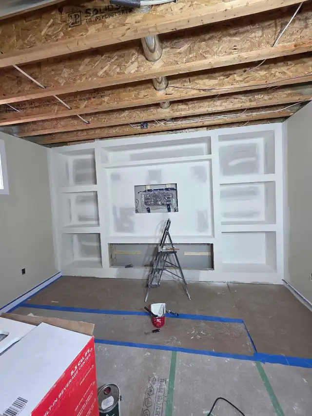 Painting & Contracting: Free Estimates in Painters & Painting in Calgary - Image 6