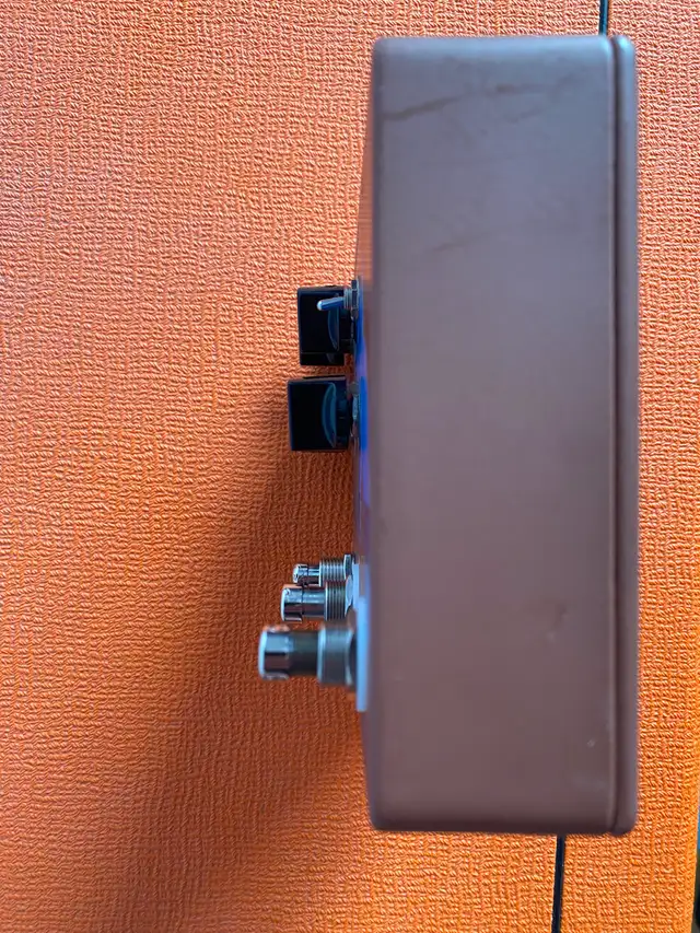 Dwarfcraft Devices Eau Claire Thunder Bass + Guitar Fuzz Pedal in Amps & Pedals in Ottawa - Image 5