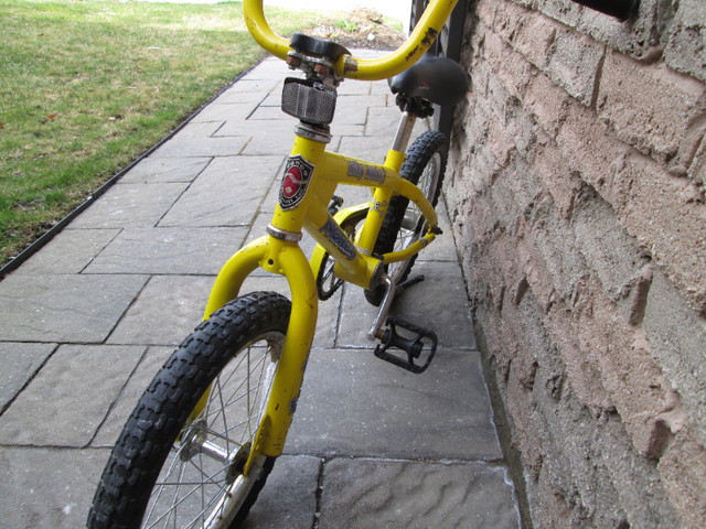 NORCO 16" Kid's Bike in Kids in Oakville / Halton Region - Image 3