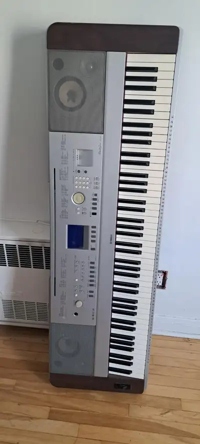 Piano Yamahaa Portable Grand DGX -640, View more