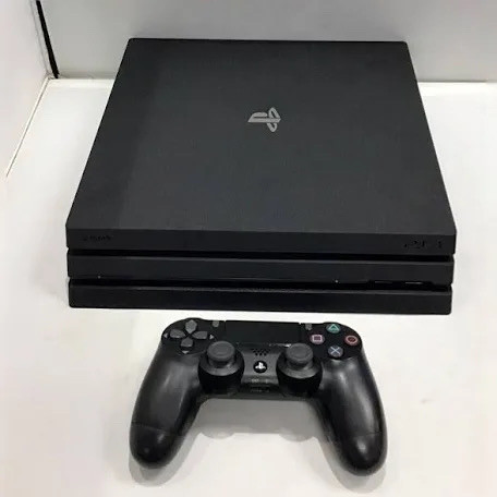 PS4 pro 1Tb  in Sony Playstation 4 in London