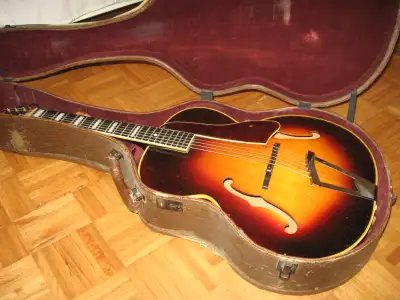Guitare " VEGA " 1940s, View more