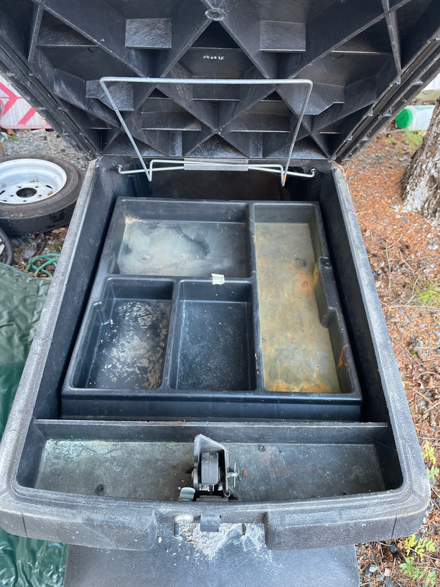 Delta Cargo storage box  in Vehicle Parts, Tires & Accessories in Sudbury - Image 3