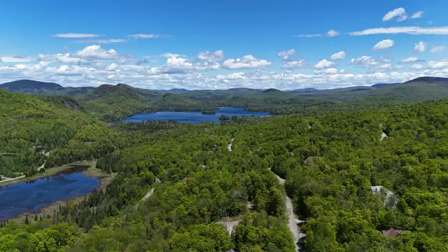 Terrain à vendre, Lac Supérieur Tremblant in Land for Sale in Laval / North Shore - Image 9