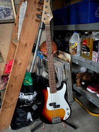 Crate Electra Vintage Bass Guitar