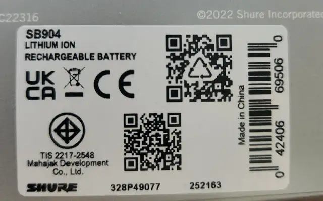 (3X) Shure Rechargeable Lithium-Ion Battery For GLXD1+/GLXD2+ in Performance & DJ Equipment in City of Toronto - Image 3