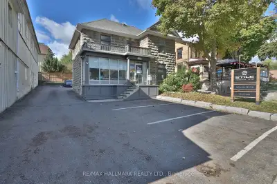 Executive Office Space – Prime Main Street Location | Newmarket Position your business in a highly v...