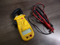 UEi DL39    AC/DC Clamp-On  Meter Tester DMM