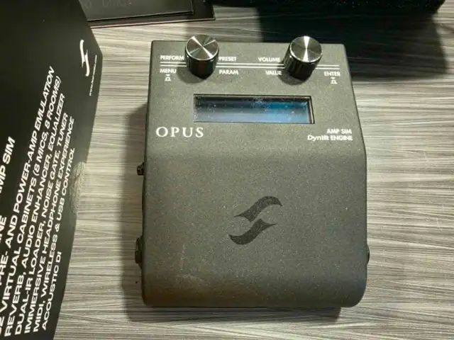 Two Notes OPUS Multi-Channel Amp Simulator & DynIR Engine in Amps & Pedals in City of Montréal - Image 2