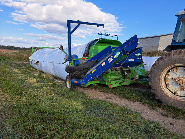 Custom Silage Bagging in Farming Equipment in Gatineau - Image 4