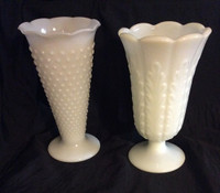 Milk Glass Vases / Vases en Verre de Lait
