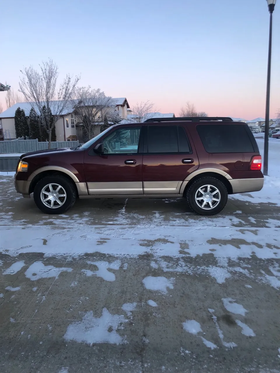 2011 Ford Expedition 4x4 $13,500 OBO