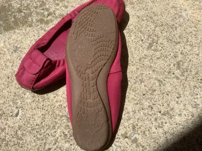 mocassins  couleur framboise, View more