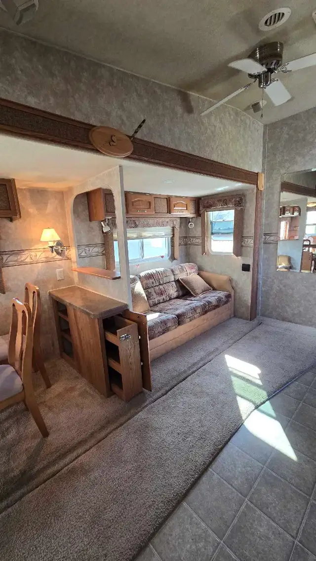 29.5 E. ARCTIC FOX SILVER FOX EDITION 2008 | Travel Trailers & Campers ...