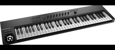 Native Instruments - Kontrol A61 - Barely used - $100, View more