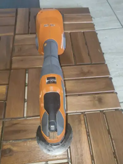 Ridgid Multi-Tool  & 4ah battery , View more