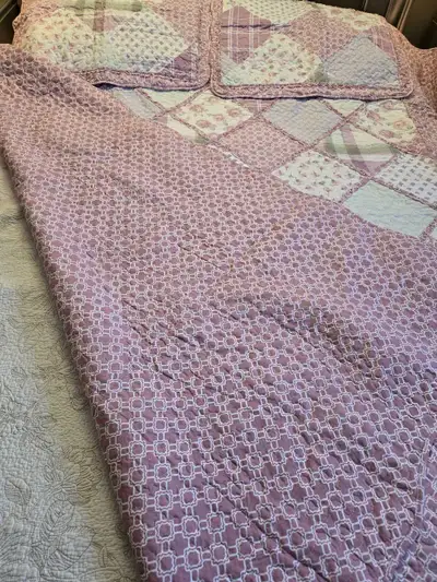 Queen Size Quilt, View more