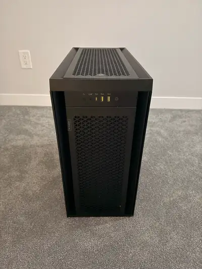 Corsair 5000D Mid tower ATX PC case, View more