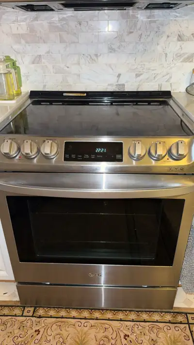 LG 30-inch Slide-In Electric Range / Oven in stainless steel, View more