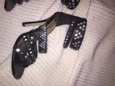 Women’s shoes, View more