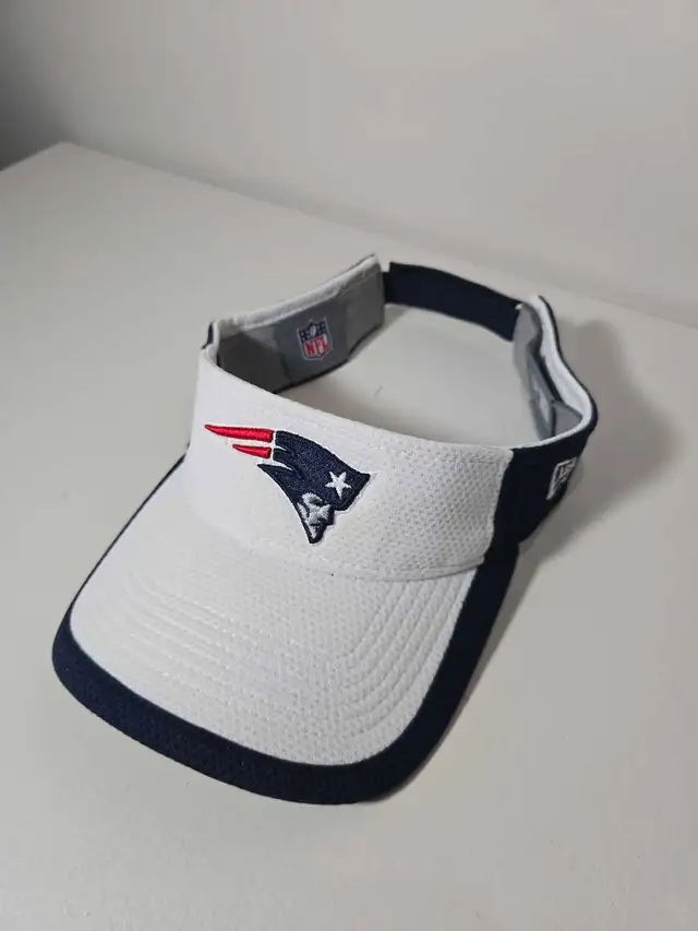 New Era New England Patriots Visor