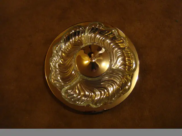 Vintage Kromex Lazy Susan in Kitchen & Dining Wares in Edmonton - Image 5