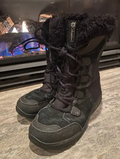Womens Columbia Waterproof Winter Boots size 6 , View more