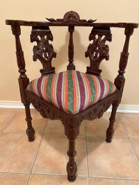 MAKE AN OFFER! - Excellent hand carved corner chair