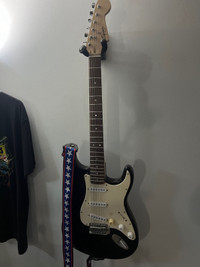 Squire bullet Stratocaster 