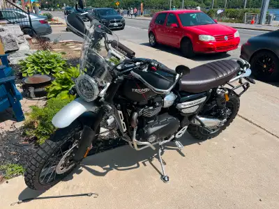 Excellent condition with over $4000 of after market accessories including Arrow Exhaust, dual road k...