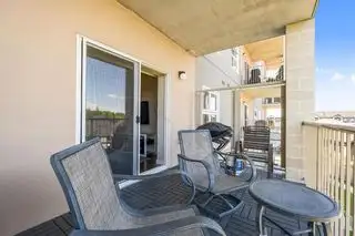 Balcony tiles in Outdoor Décor in Winnipeg - Image 3