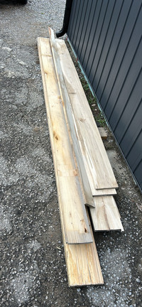 Rough sawn lumber 