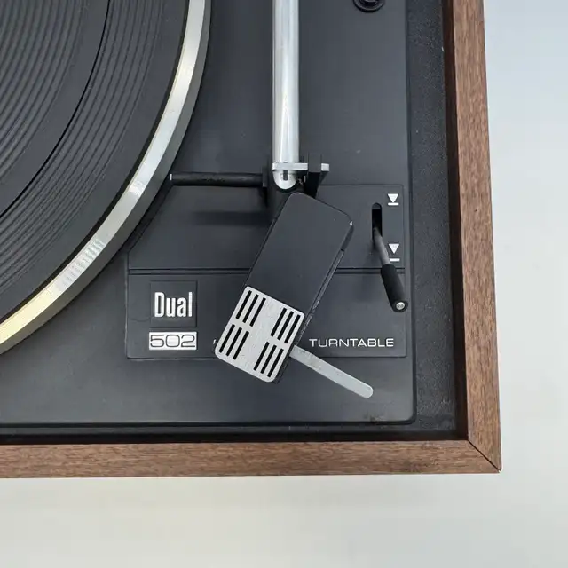 Vintage 1970s Dual 502 Belt Drive Turntable Record Player Tested in Stereo Systems & Home Theatre in City of Toronto - Image 6