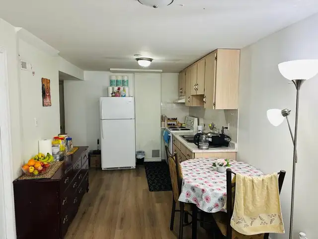 1 bed I bath basement for rental in Heartland